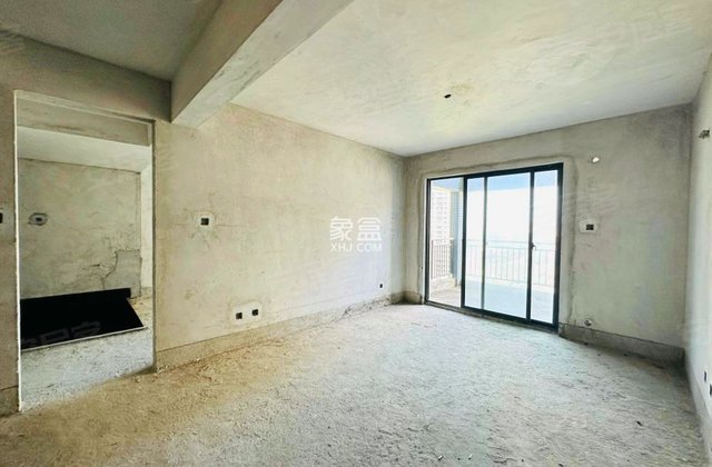 御景湾4室2厅167.04㎡236万二手房图片