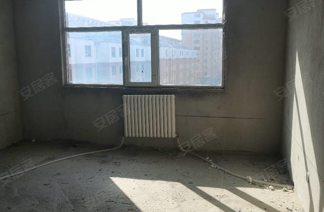 东方丽景3室2厅98.5㎡56万二手房图片