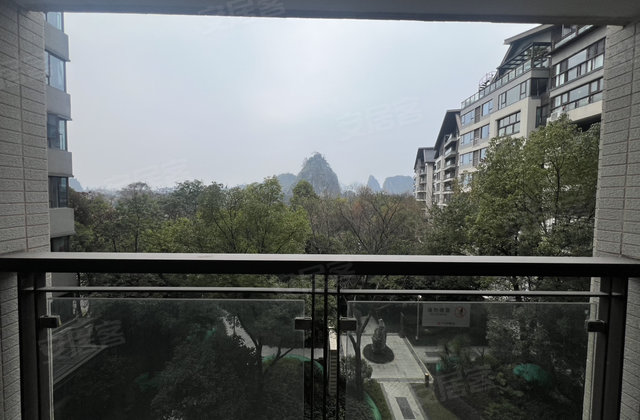 兴进漓江郡府金桂府4室2厅124㎡100万二手房图片