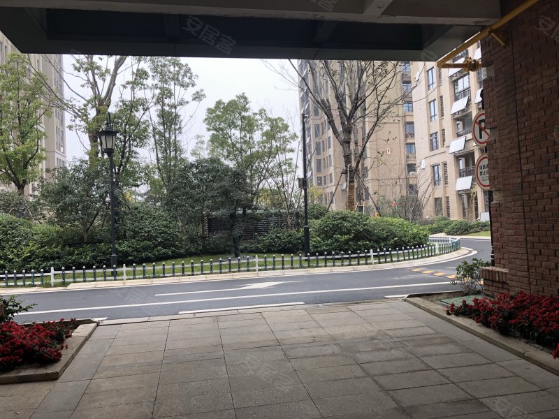 禹洲中央城一期(花香美地)