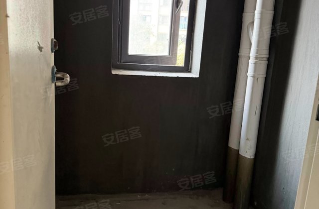 平潭正荣府悦玺4室2厅133㎡65万二手房图片