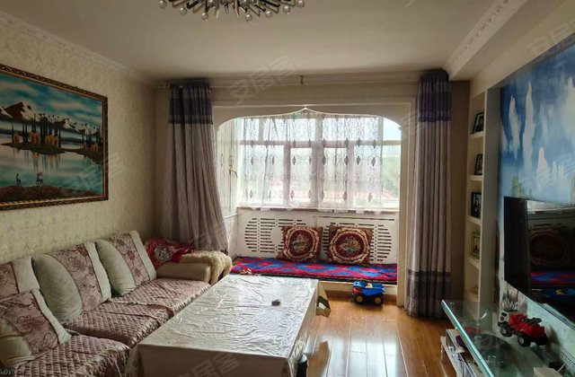 幸福花园小区3室2厅107㎡30万二手房图片