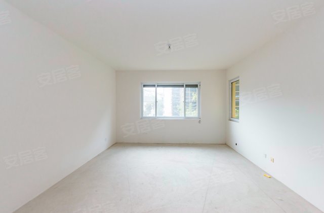 凯悦中心5室2厅234.58㎡360万二手房图片