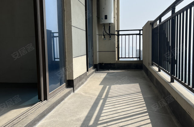霍邱碧桂园4室2厅145㎡75万二手房图片