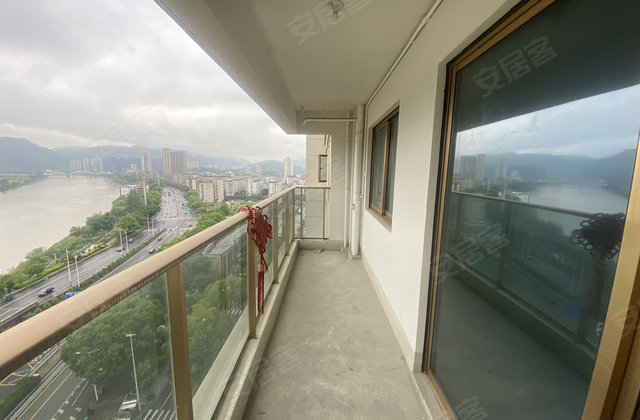 华鸿状元府3室2厅100㎡90万二手房图片