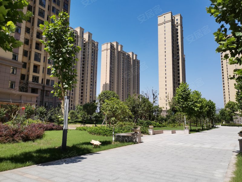 博森翰林城,监利大道