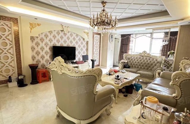 榕江华府4室2厅208.54㎡124.7万二手房图片