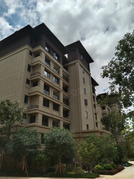 碧桂园正荣悦玲珑