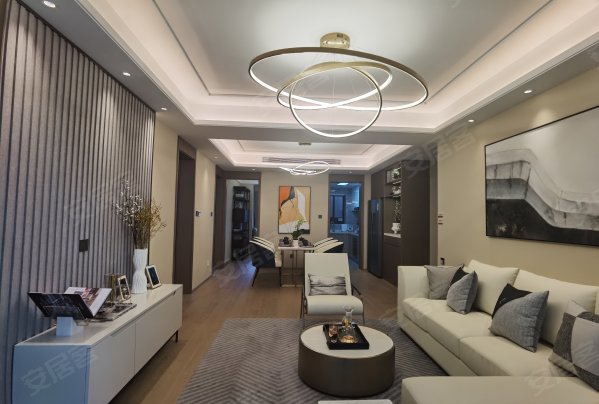 江北核心区 栖樾府洋房 精装底跃送大院子 上下3层 南北通透