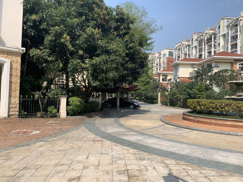 富盈加州阳光花园(别墅)