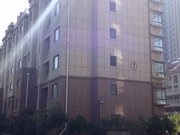 科信一墙之隔 带车位附房 不用二次装修了 价格美丽