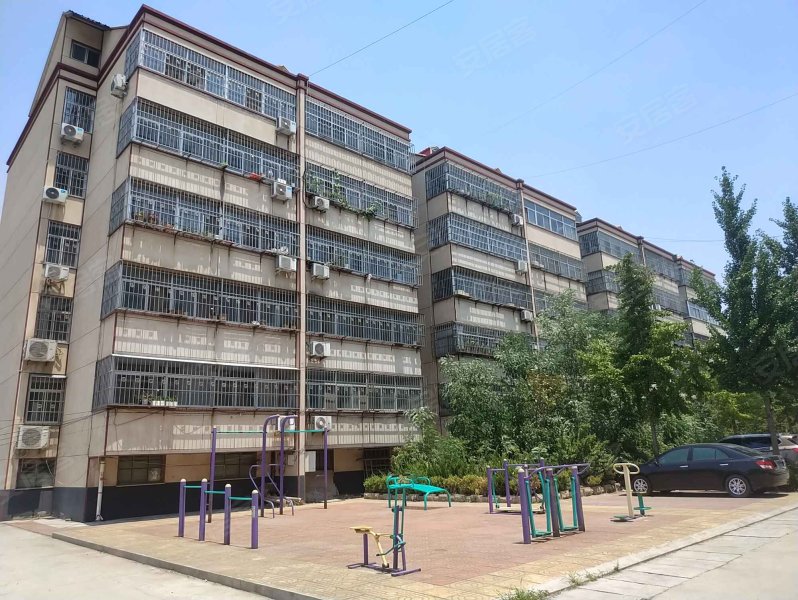 费县建设局家属院