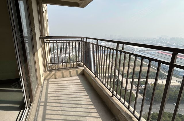 朗诗未来街区4室2厅143㎡114万二手房图片