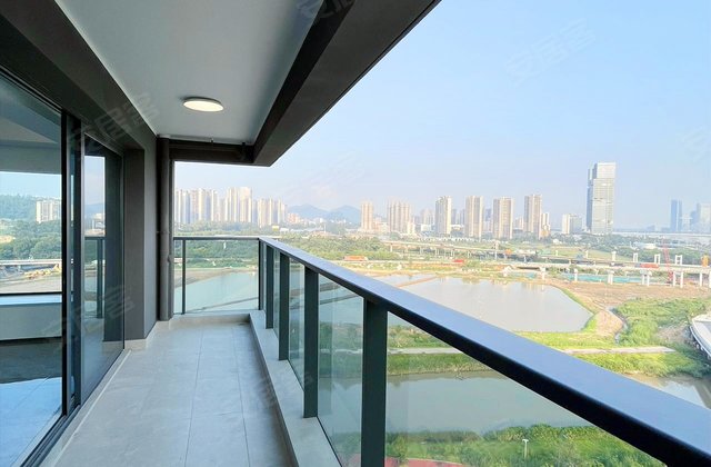 中铁阅江来4室2厅124.44㎡257万二手房图片