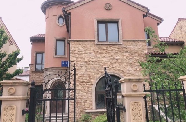 7分同泰地产孙立春4.3分瑞家地产杨勇高新小平岛海棠墅  送