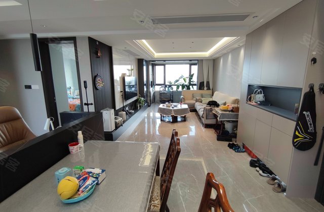 阳光锦程4室2厅133㎡218万二手房图片