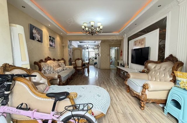 欧洲小镇2室2厅107㎡57.5万二手房图片