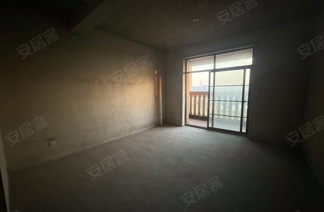 郁金香花园3室2厅111㎡45万二手房图片