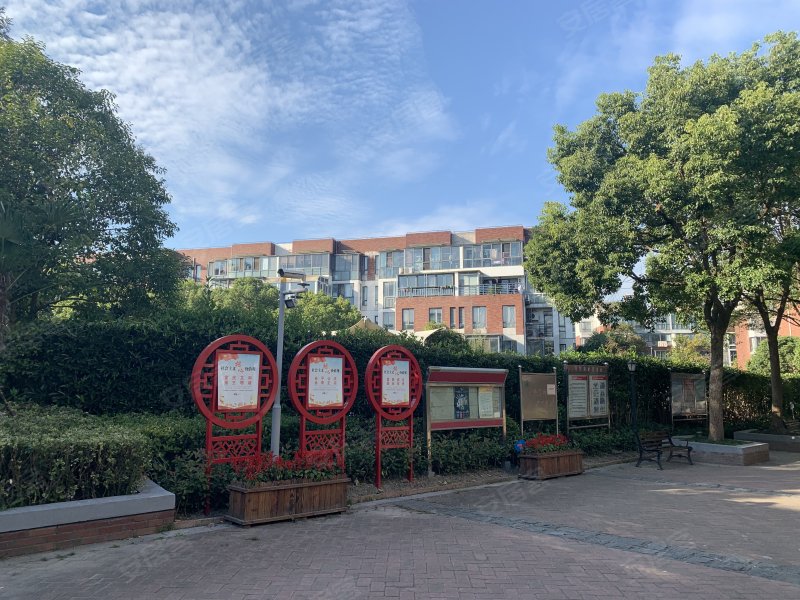 顺驰美兰湖(公寓住宅)