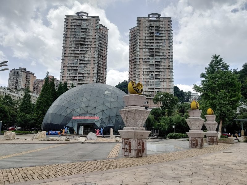 中天花园峰景时代