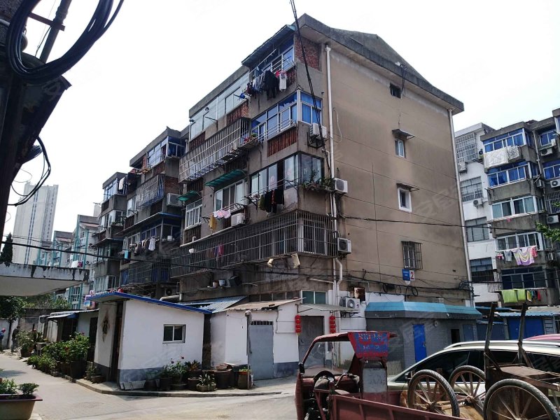 江滨新村30号大院,江滨新村30号-镇江江滨新村30号大院二手房,租房