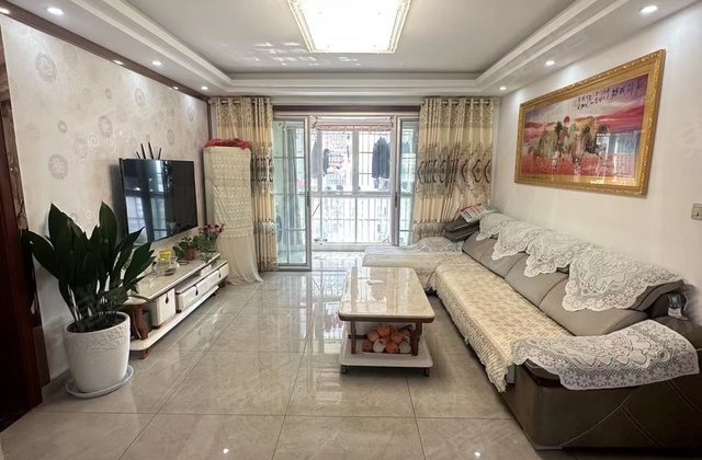 中央名府3室2厅124.2㎡141.8万二手房图片