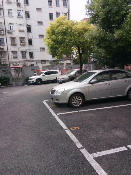 五莲路30弄小区 