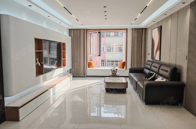 悦居园小区3室2厅141.45㎡64.5万二手房图片