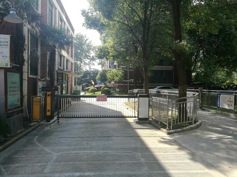 日月华庭(三期) 