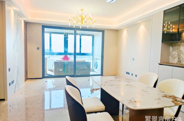 荷岸晓风花园3室2厅120.4㎡205万二手房图片