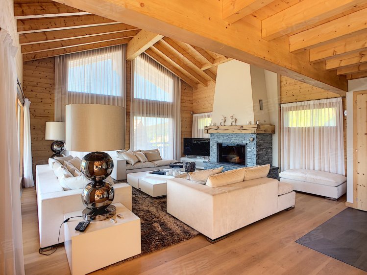 瑞士约¥2776万Beautiful cottage with swim g pool二手房其他图片