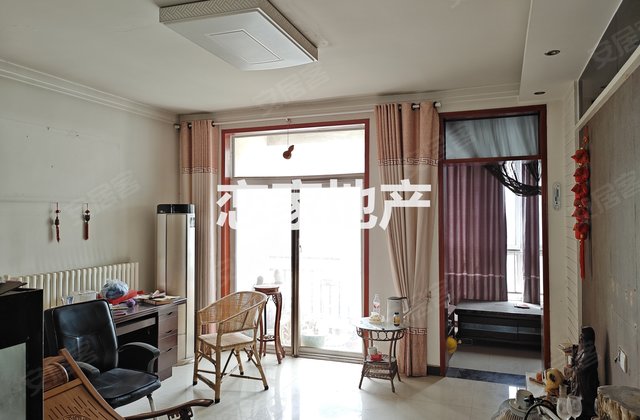 应天世纪园4室2厅173㎡45万二手房图片