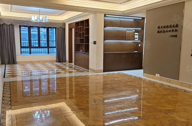 潮州碧桂园5室2厅278㎡236万二手房图片