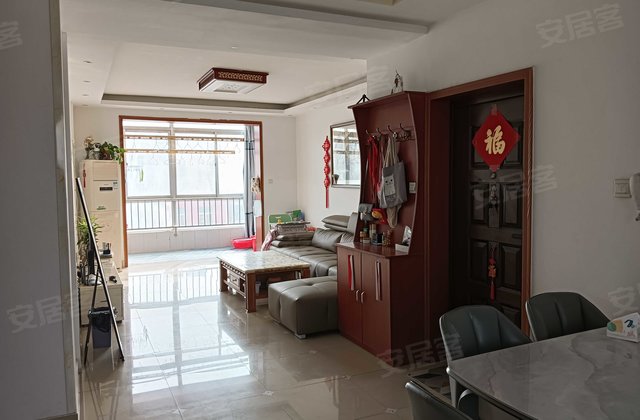 府贵豪庭3室2厅132.11㎡40万二手房图片