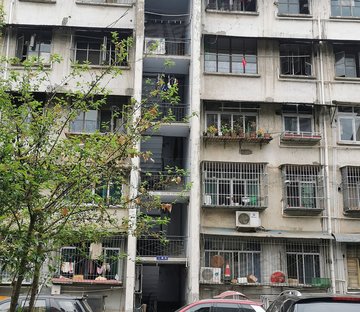崇文街西段186号院
