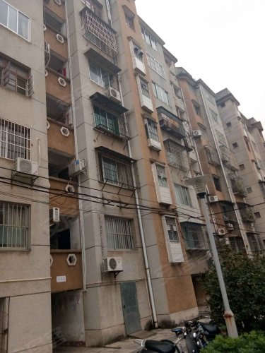 广西财经学院教职工生活区,明秀西路100号 - 南宁广西财经学院教职工