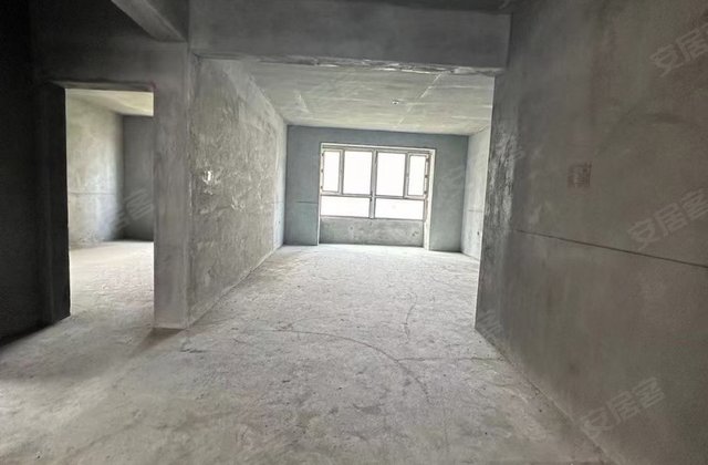 宜福九郡2室2厅136㎡52.5万二手房图片