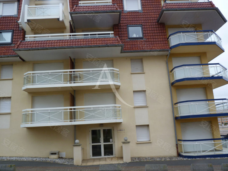 法国约¥71万Cucq, France 公寓套房在售 9.30 万欧元二手房公寓图片