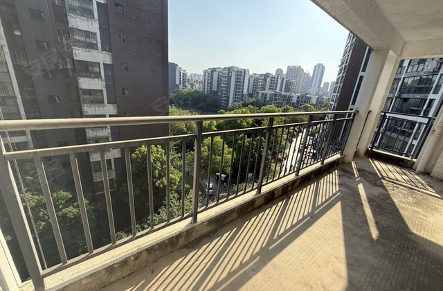 碧园印象桂林3室2厅108.63㎡39.8万二手房图片