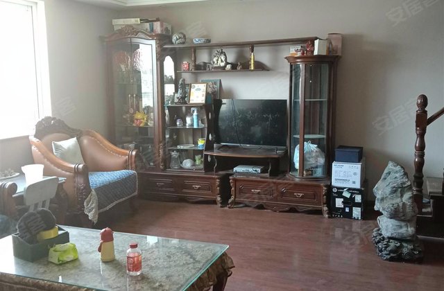 287大院4室2厅169.26㎡75万二手房图片