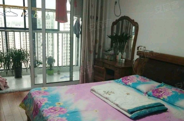 和泰家园5室2厅91.18㎡240万二手房图片