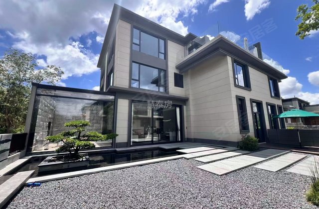 海南巧克力小镇4室2厅116㎡218万二手房图片