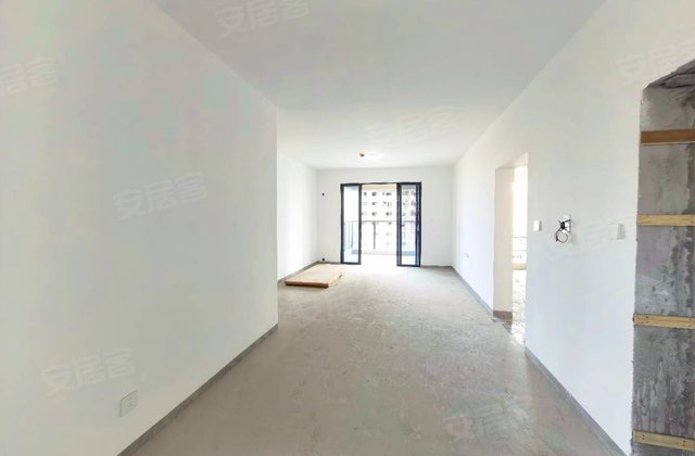 天街华府二期4室2厅118㎡233万二手房图片