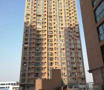 东西湖中心广场两房 近地铁 正规商品房