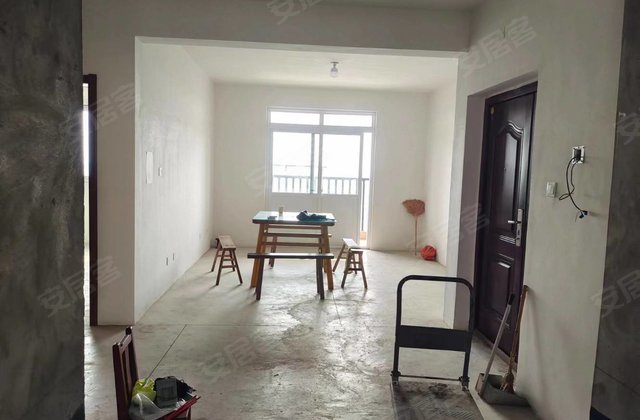汇泰嘉园3室2厅122㎡149万二手房图片