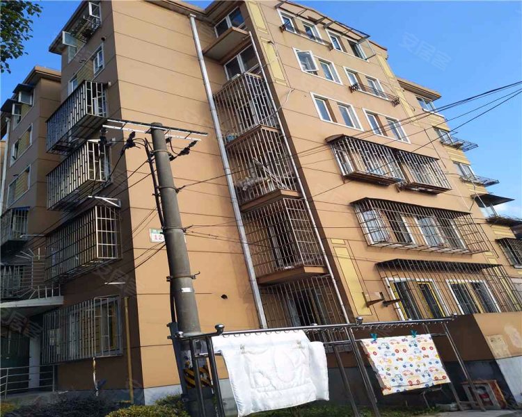 崮山小区一街坊 