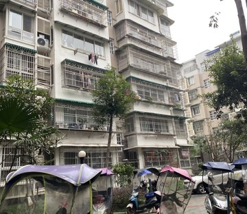 明月花园