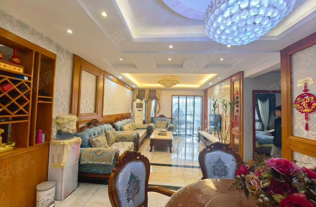 盛世荣华3室2厅109㎡53万二手房图片