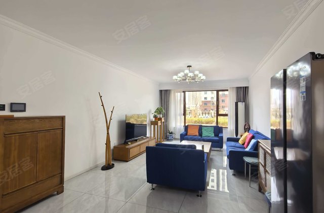 云锦世家3室2厅135㎡76万二手房图片