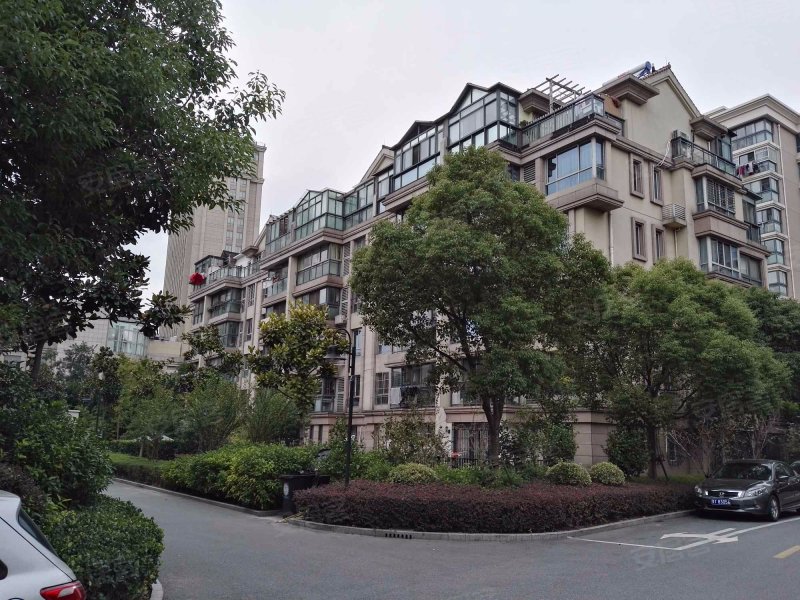 华虹东方苑(公寓住宅) 